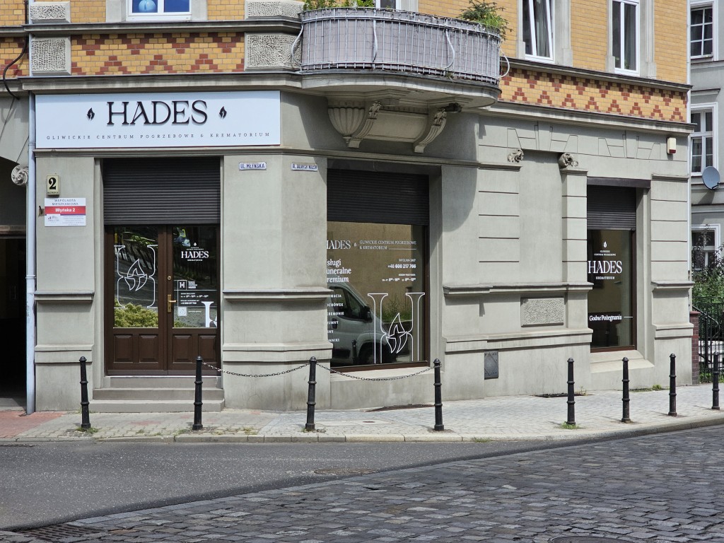 Centrum Pogrzebowe i Krematorium HADES Gliwice, Młyńska 2 (róg Dolnych Wałów)